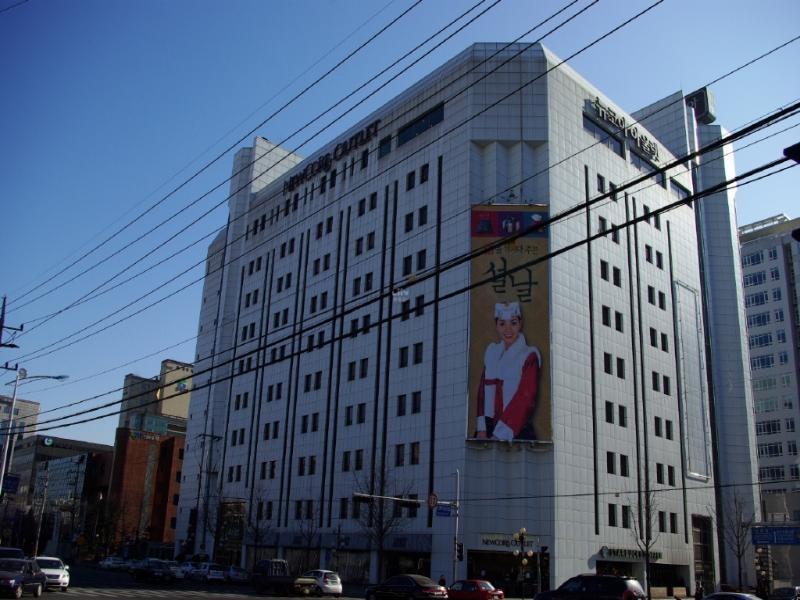 k_SG108659