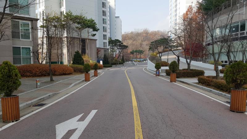 단지 내 도로이에요