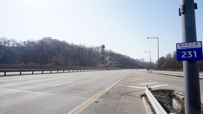 광교호수로를를 이용하여 인근 도심뿐만 아니라 지역 전역으로의 이동이 편리한 광역 교통망을 갖추고 있습니다