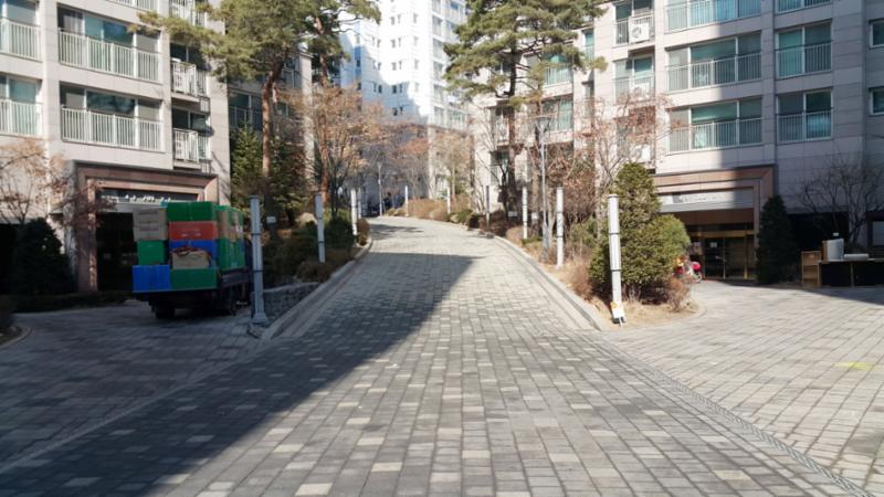 단지와 어울리는 단지내도로 입니다