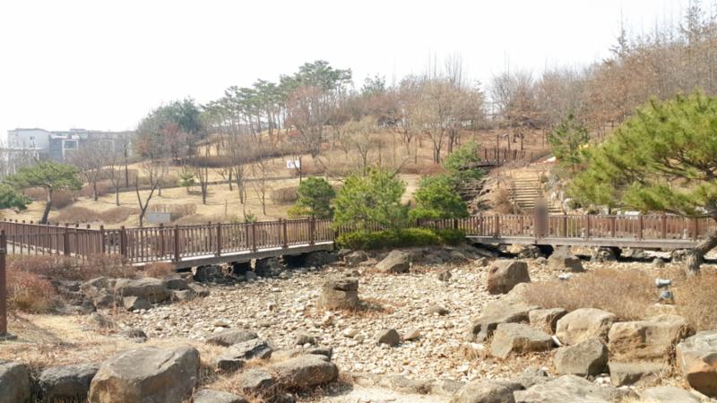 일산위시티자이1단지 주변에 위치한 어침이공원 입니다