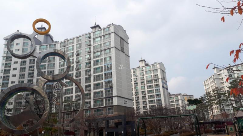 휴먼시아5단지 아파트 전경이에요