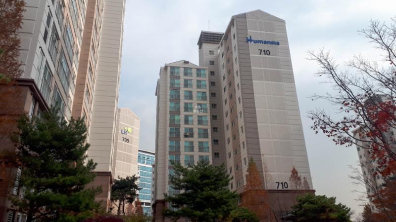 휴먼시아7단지 아파트 전경 모습이에요