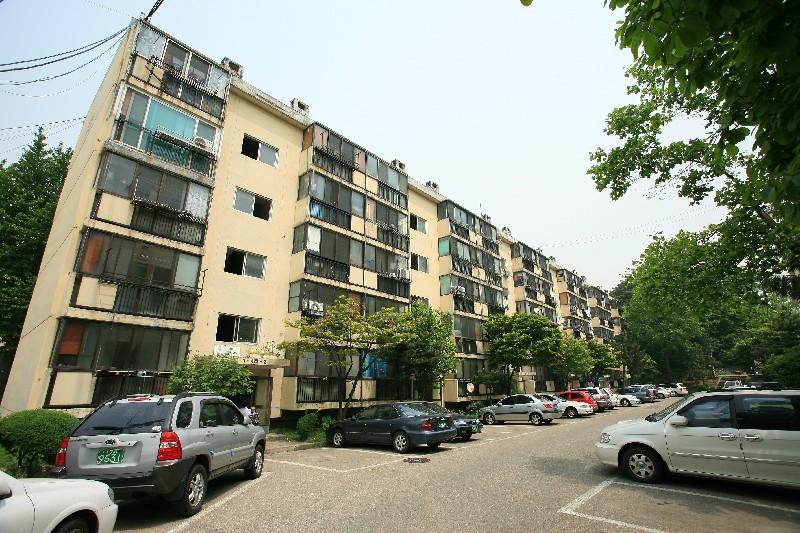 25동
