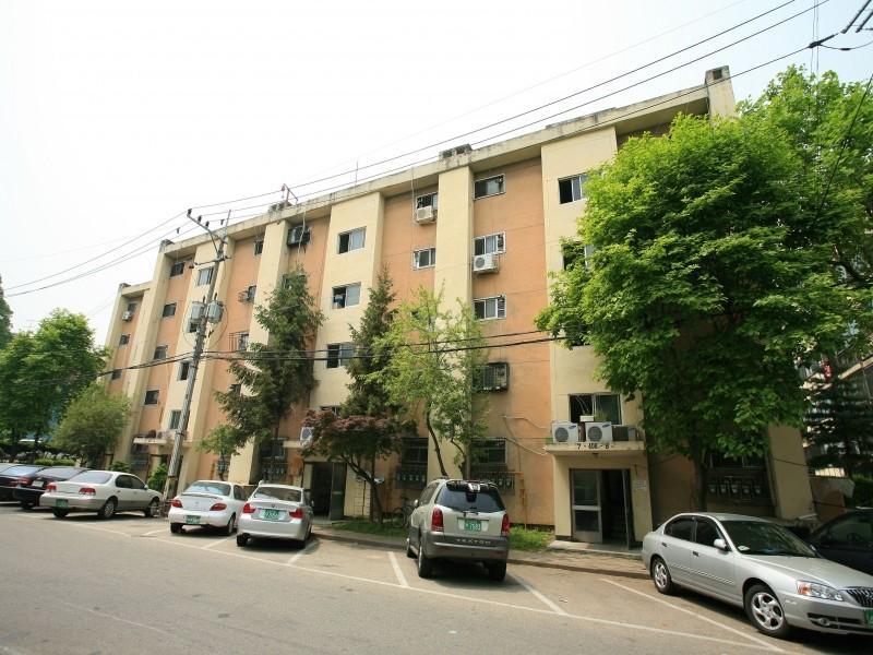 8동