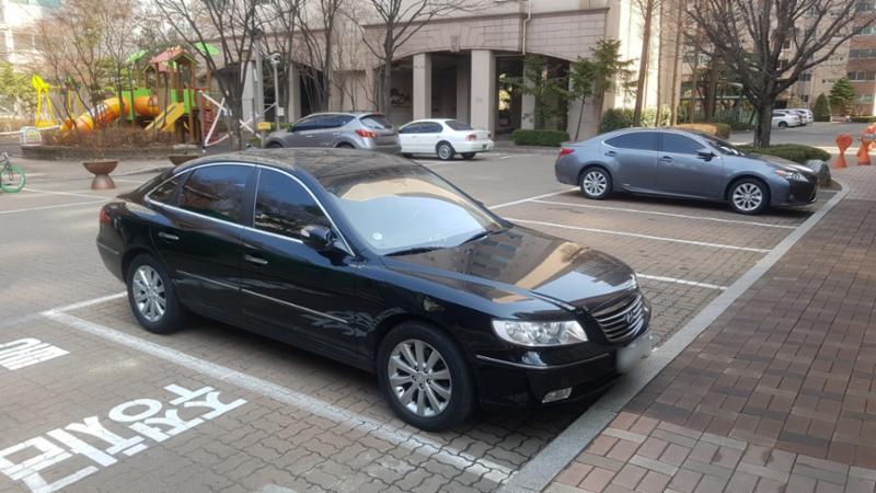 방배현대홈타운2차 단지 내 지상주차장이에요