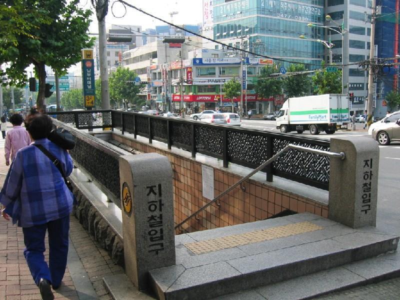 지하철-남부터미널역