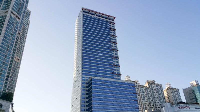 원거리에서 바라본 41타워 모습입니다