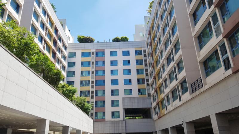 고급스러운 디자인과 차별화된 분위기로 단지의 품격을 한층 더 높이는 현대아리온 단지전경 모습이에요