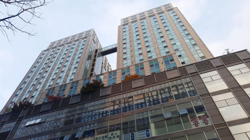 르메이에르종로타운 오피스텔 전경 모습이에요