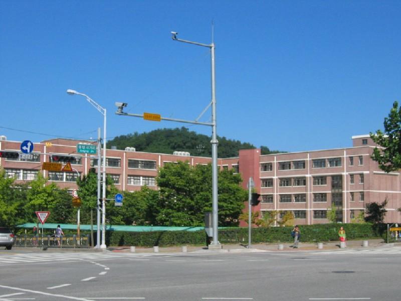 학교