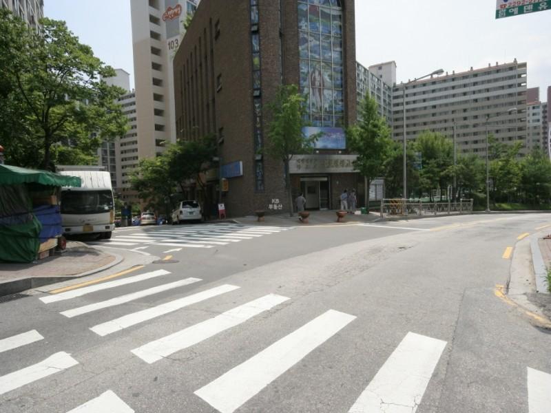 k_후문앞도로