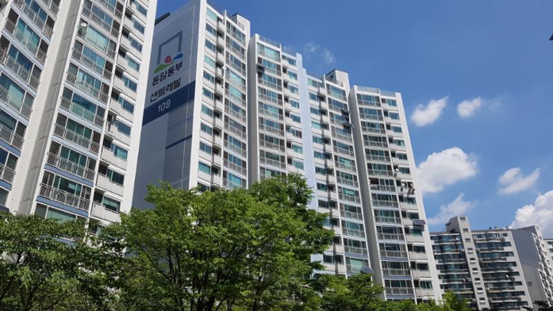 내부에서 바라본 동부센트레빌 전경 입니다