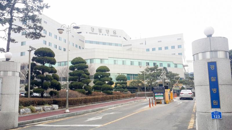 단지에서 근접한 거리에 국립경찰병원이 위치해있습니다