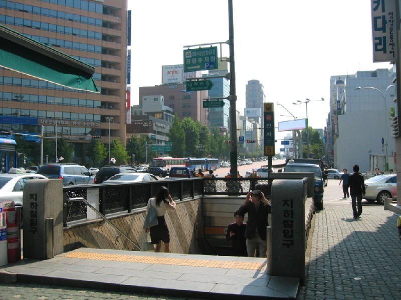 신사역2