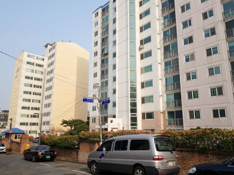 동궁리치웰아파트 전경이에요