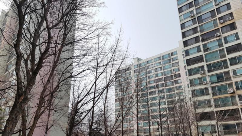 올림픽훼밀리타운 깔끔하고 세련된 전경 사진이에요