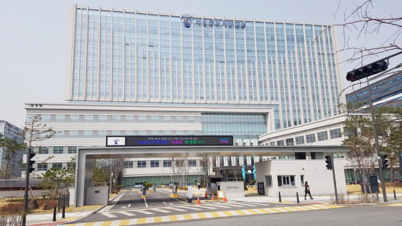 단지 인근에 위치한 서울동부지방법원입니다