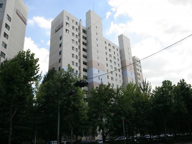 410동