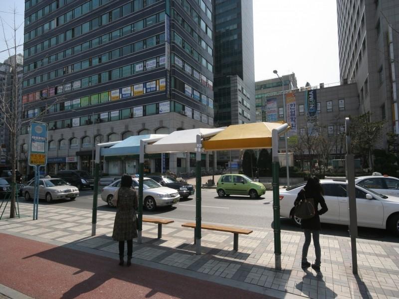 버스정류소(목동서로)