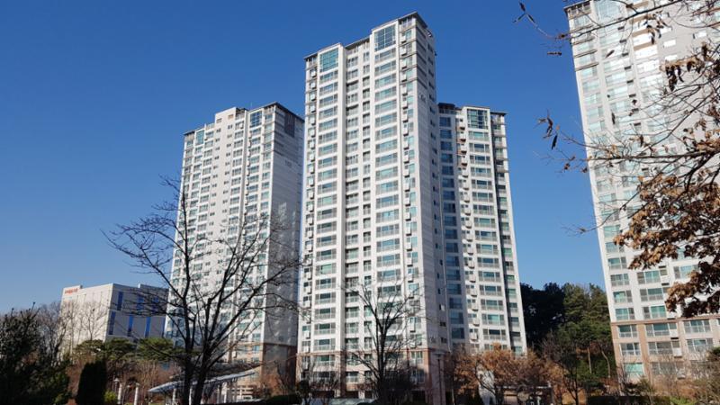 탑실마을대주피오레1단지  아파트예요