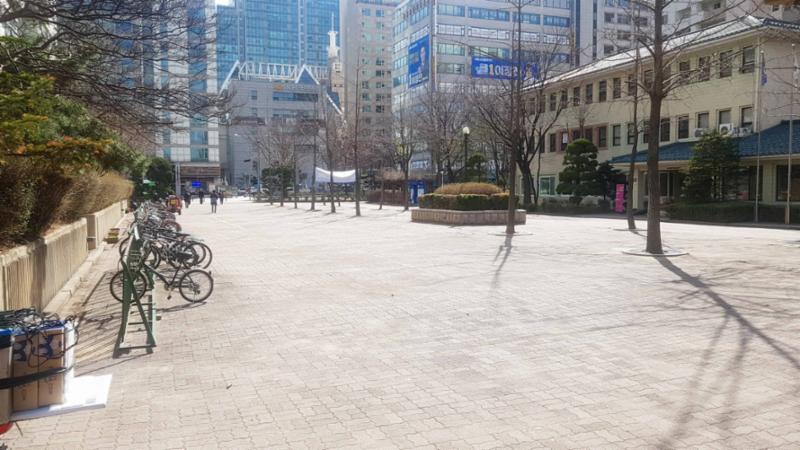 차선 없는 단지내 도로 입니다