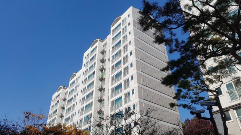 고척파크푸르지오의 깔끔하고 세련된 전경 사진이에요