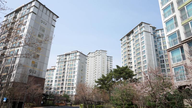 판교원9단지한림풀에버 단지 전경이에요
