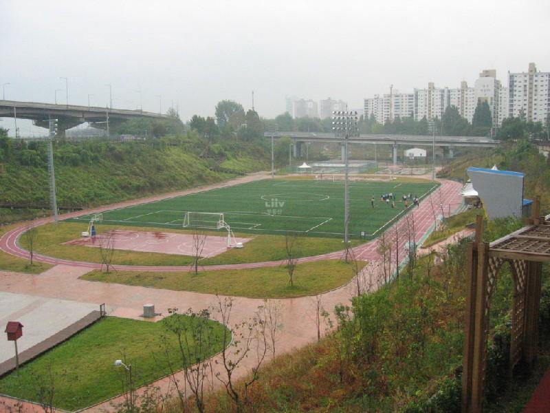 탄천 체육시설