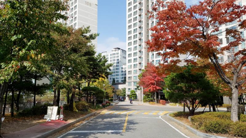 석수아이파크 도로의 모습이에요