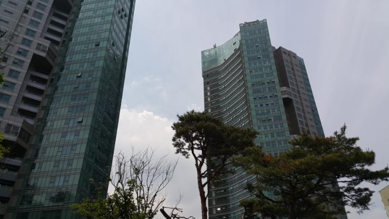 상암카이저팰리스클래식의 단지 전경이에요