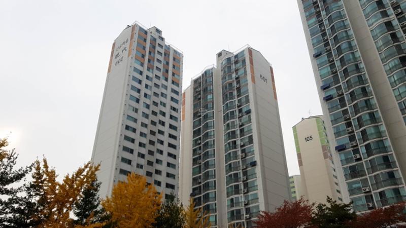 양평현대6차 아파트 단지 전경 모습이에요