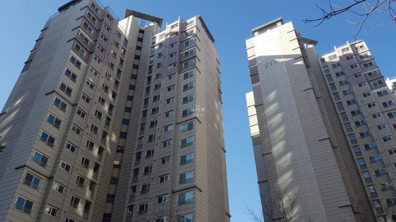 래미안휴레스트 단지전경이에요