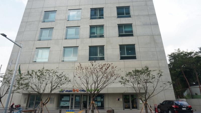 한강로동주민센터입니다