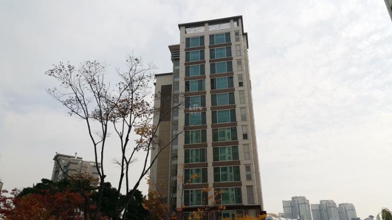 광명메이루즈 단지 전경이에요