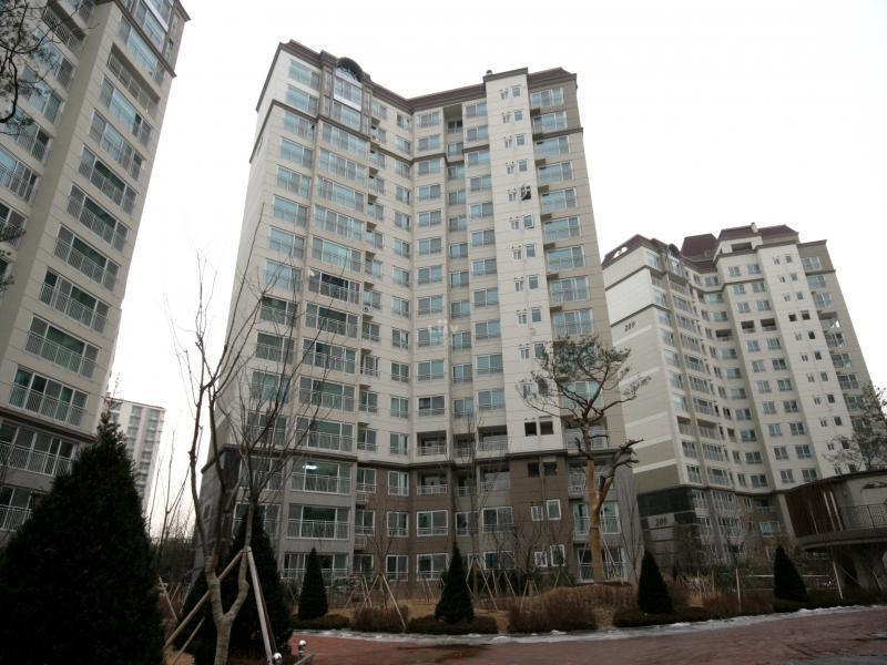 208동