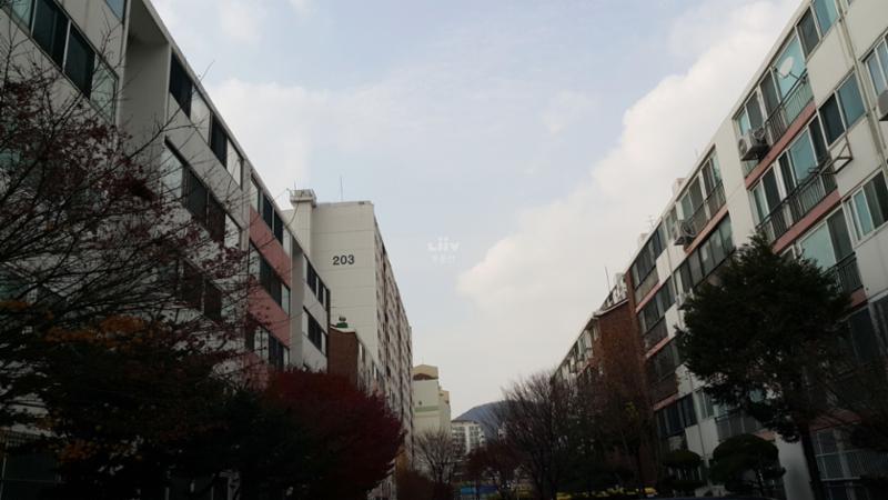 안산현대2차 단지전경 모습이에요