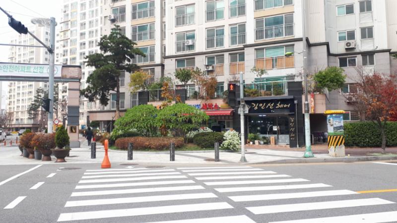 신촌휴먼시아1단지  내 상가 모습이에요