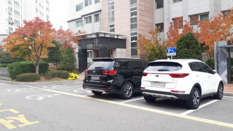 신촌휴먼시아1단지 주차장이에요