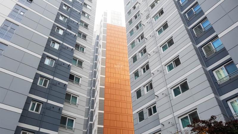 이편한세상 만의 색채와 디자인이 돋보이는 단지외형 입니다