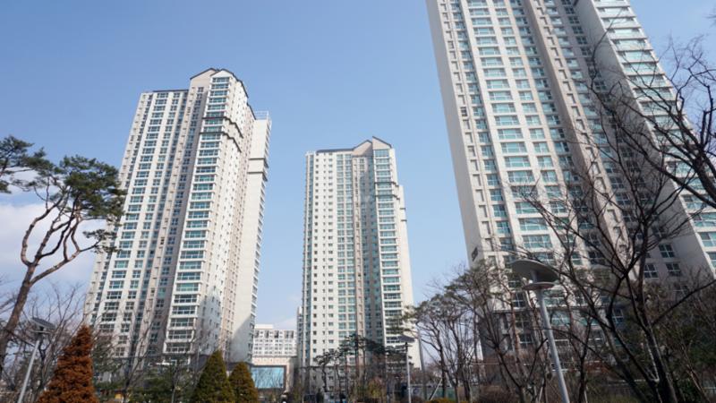 총 522세대, 6개 동으로 이루어진 자연앤자이3단지는 대형 쇼핑인프라 시설이 인접해 있어 편리한 생활 인프라를 누릴 수 있어요