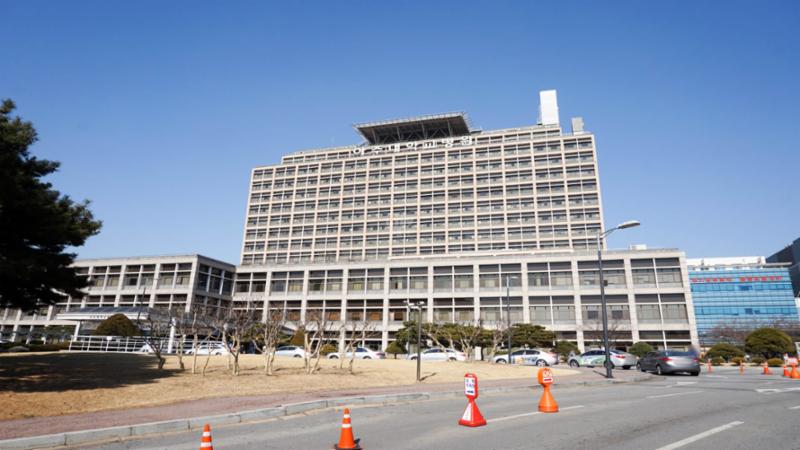 단지 주변에 아주대학교와 함께 대학 병원이 함께 위치해 있어, 응급상황 발생시에도 신속하게 조치를 받을수 있어서 편리하게 이용이 가능할 것 같습니다