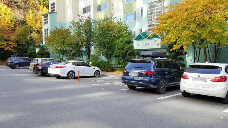 총 560대를 주차할 수 있는 주차공간이에요