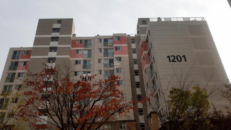 상암월드컵파크12단지의 깔끔하고 세련된 전경 사진이에요