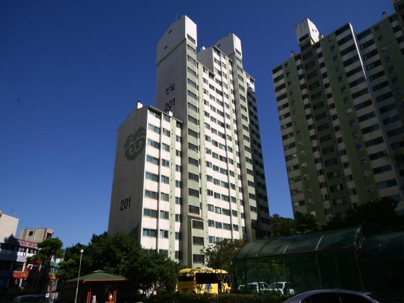 201동