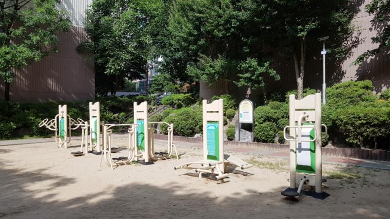 신내7단지진로 단지 체육시설이에요