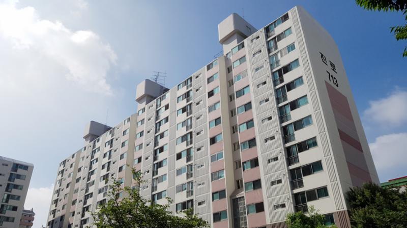 신내7단지진로 단지 전경이에요