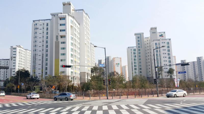 동간 거리가 넓어 쾌적한 단지 내 전경이에요