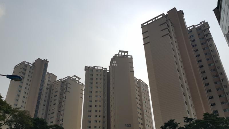 부천아이파크는 2017년 07월에 준공완료된 단지로 지어진지 얼마 되지 않아 정말 깔끔한 모습을 하고 있어요
