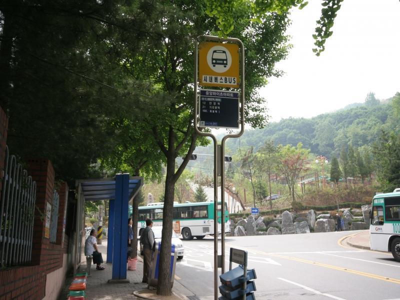 버스정류소